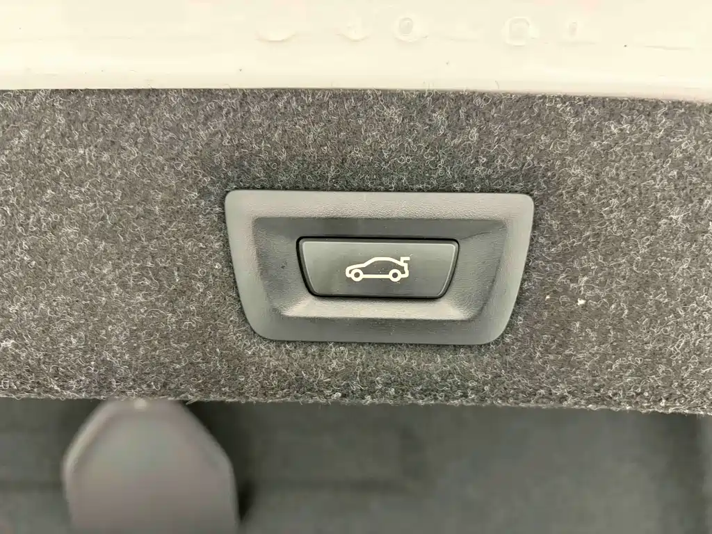 BMW 5 SERIES NEW ENERGY