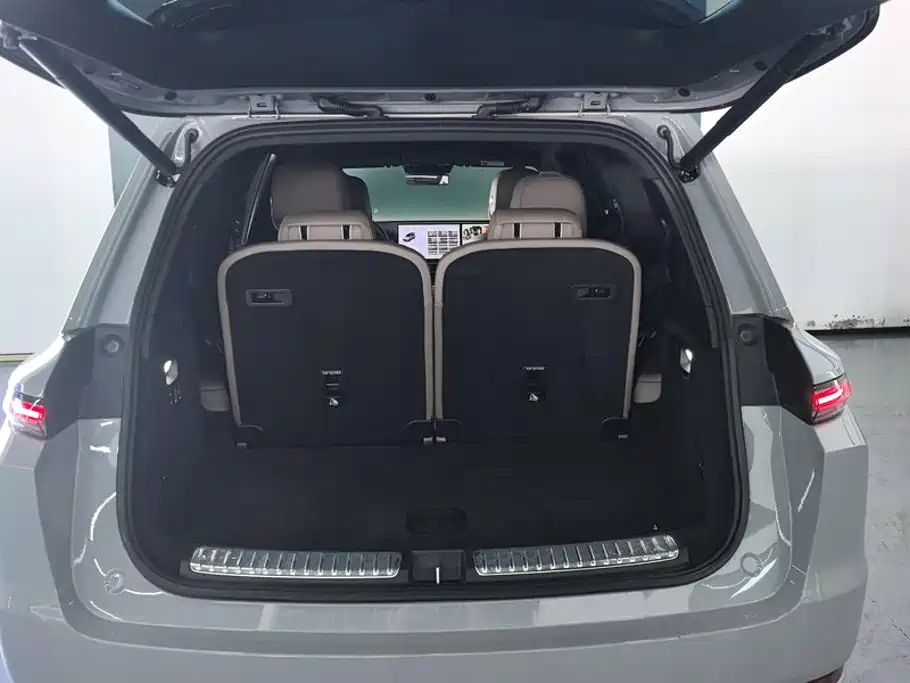 Li Auto Li L9 — миниатюра 4