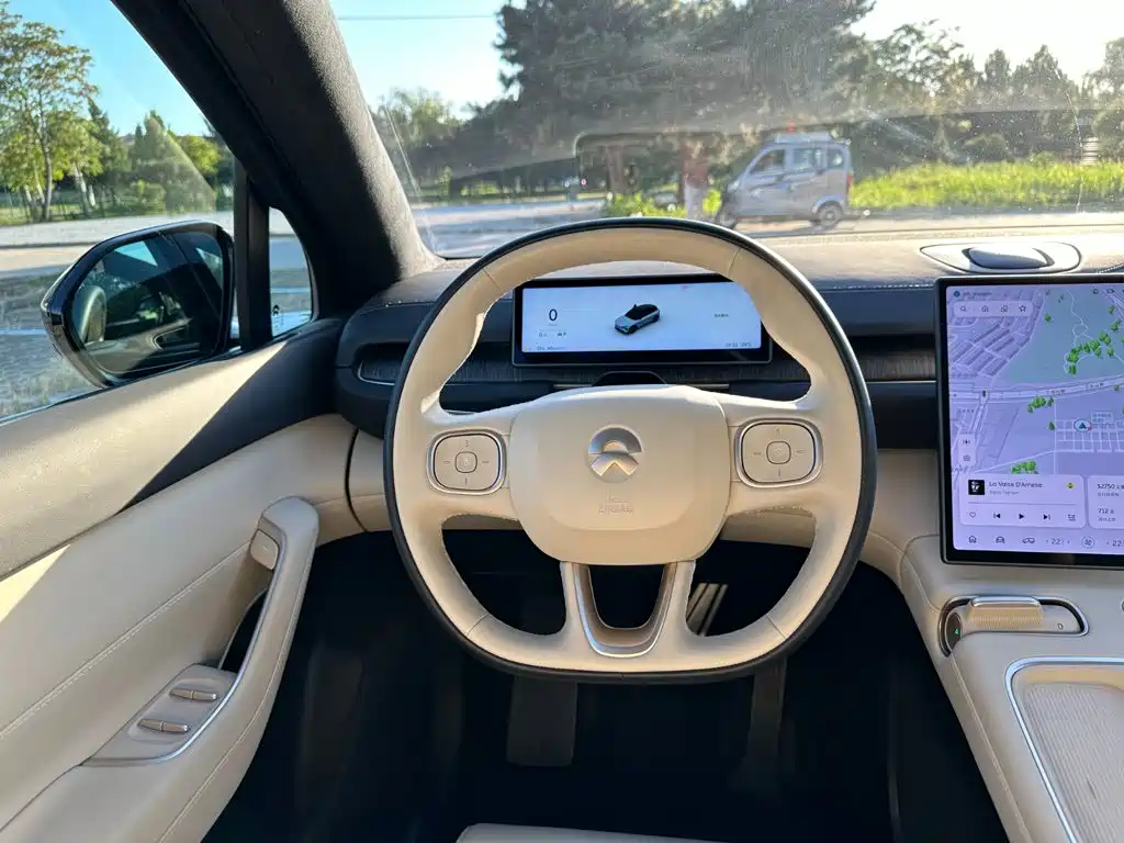 NIO ES6 — миниатюра 19