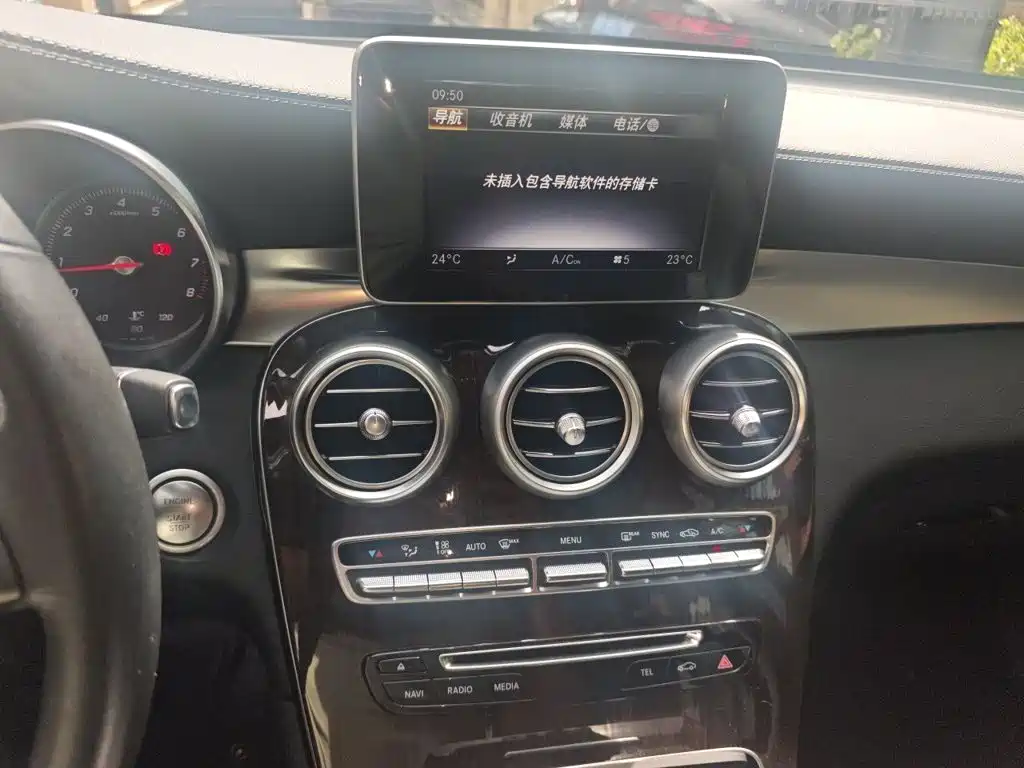 Mercedes-Benz GLC — миниатюра 6