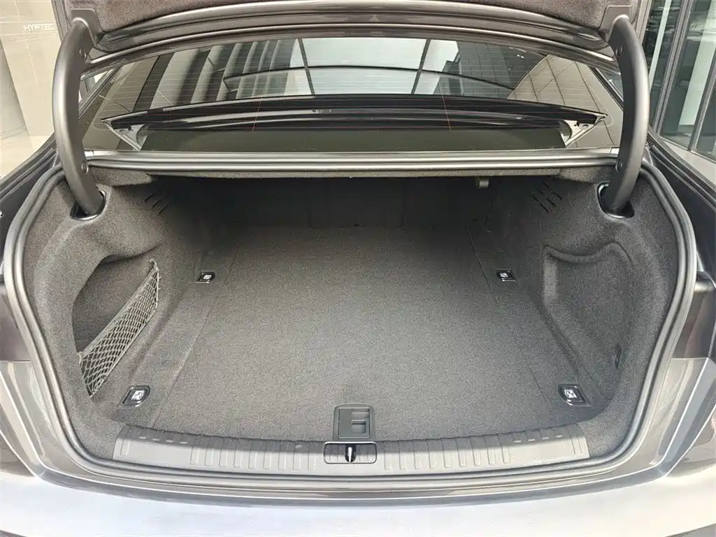 Audi A6L 2024 45 TFSI
