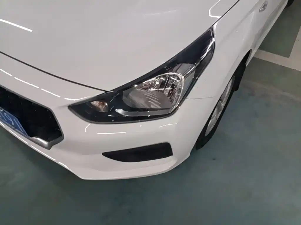Hyundai Verna — миниатюра 24