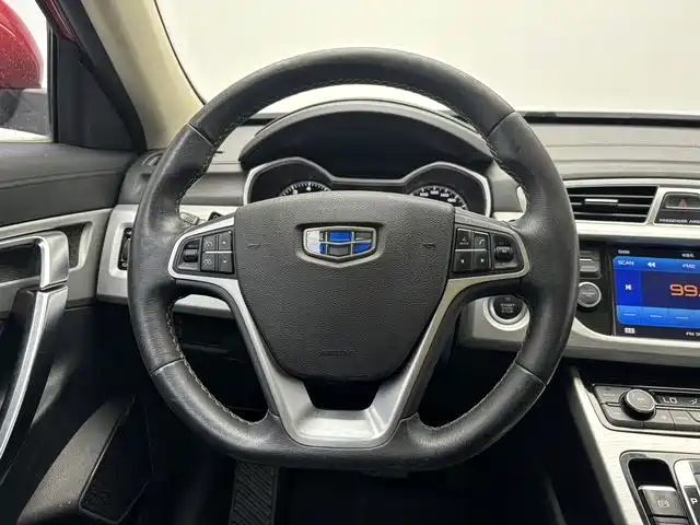 Geely Boyue — миниатюра 6