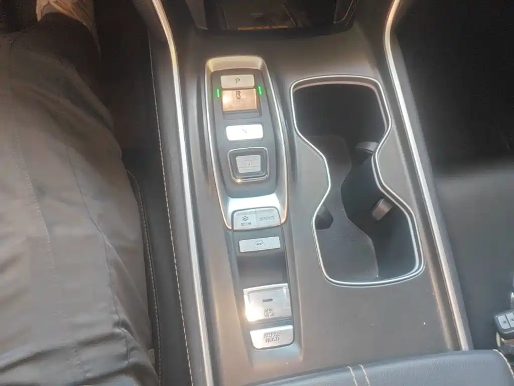 Honda Accord — миниатюра 14