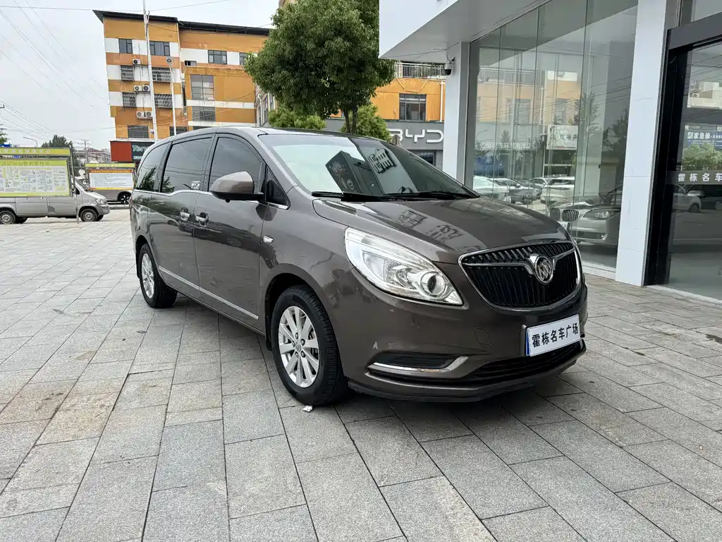 Buick GL8 2017 25S Luxury V