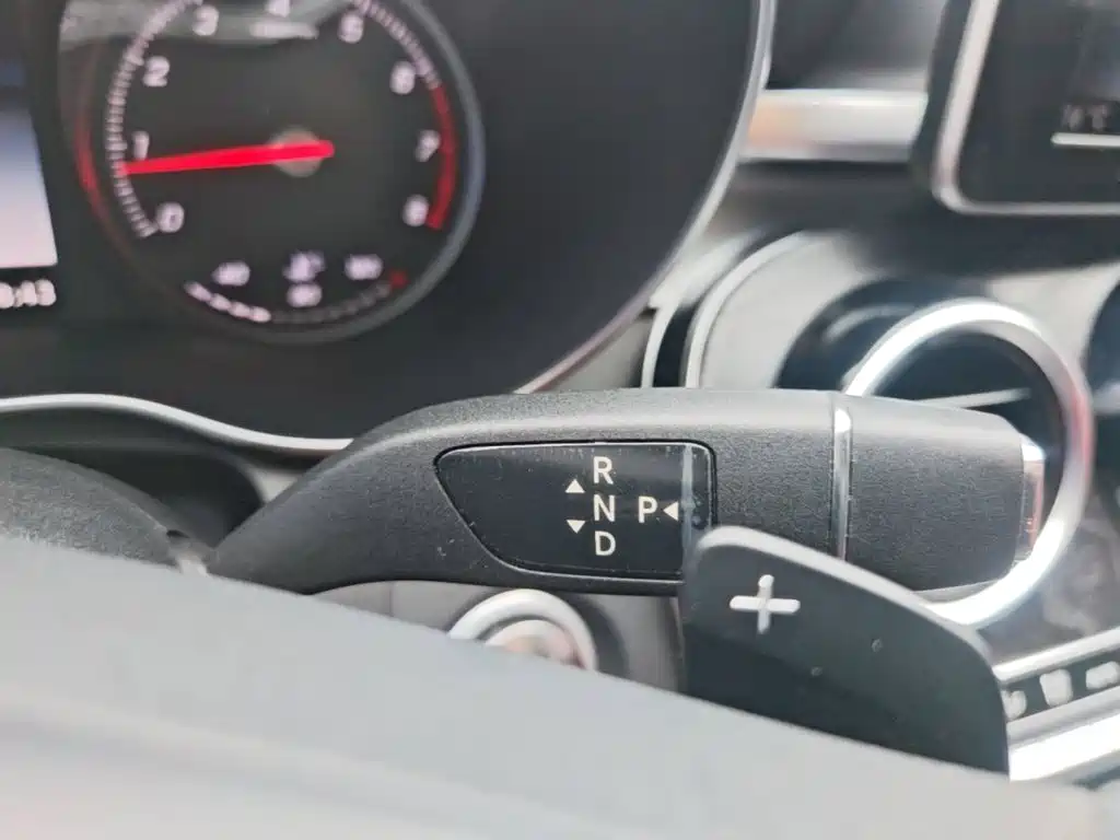 Mercedes-Benz C-Class — миниатюра 14