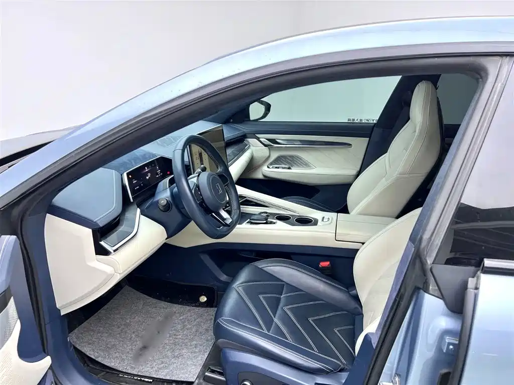 ZEEKR EXTREME KRYPTON 001