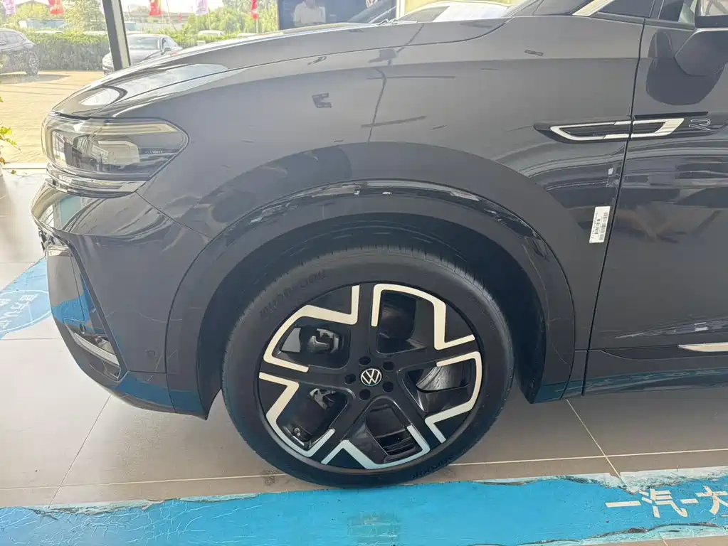 Volkswagen Talagon — миниатюра 3