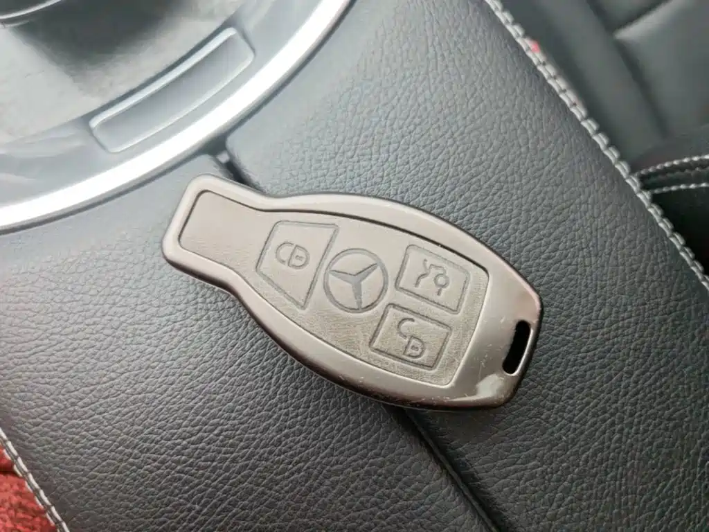 Mercedes-Benz C-Class — миниатюра 9