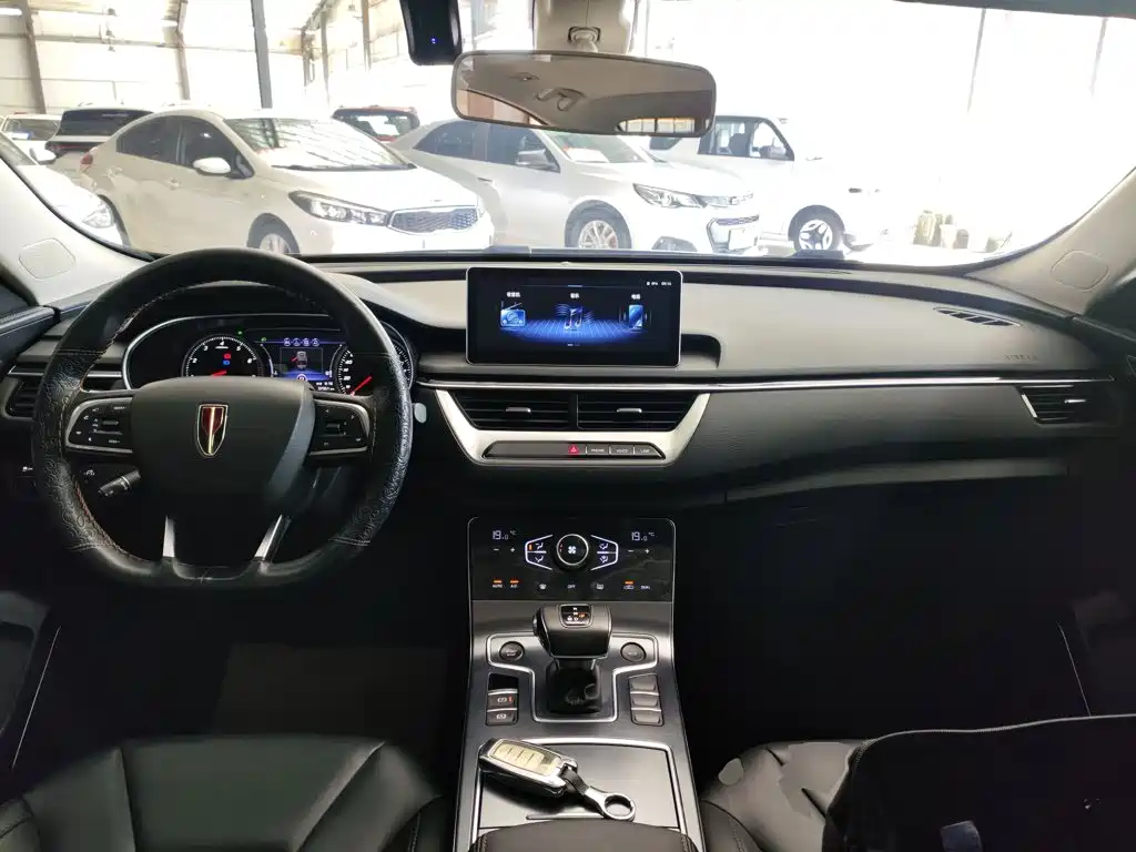 Hongqi Hongqi H5 — миниатюра 10