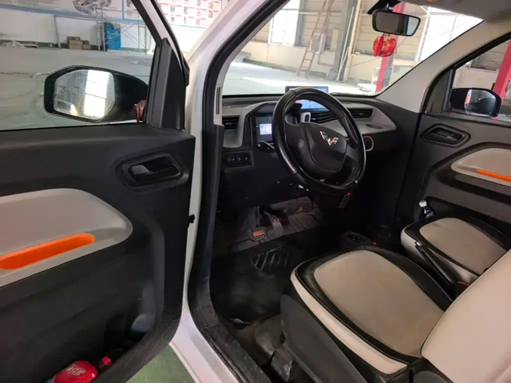 Wuling MINIEV — миниатюра 16