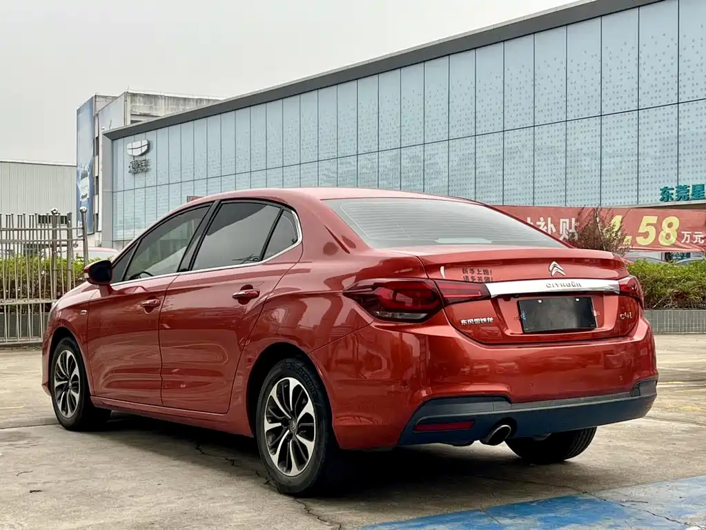 Citroen C4L — миниатюра 5