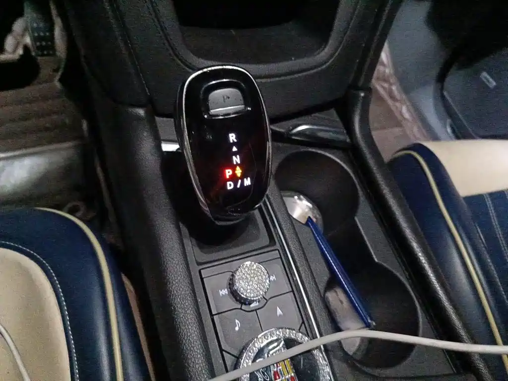 Cadillac XT5 — миниатюра 15