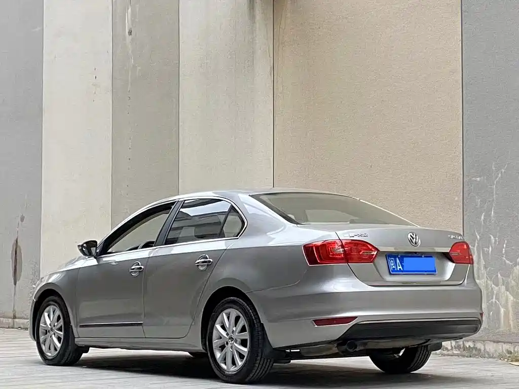 Volkswagen Sagitar — миниатюра 3