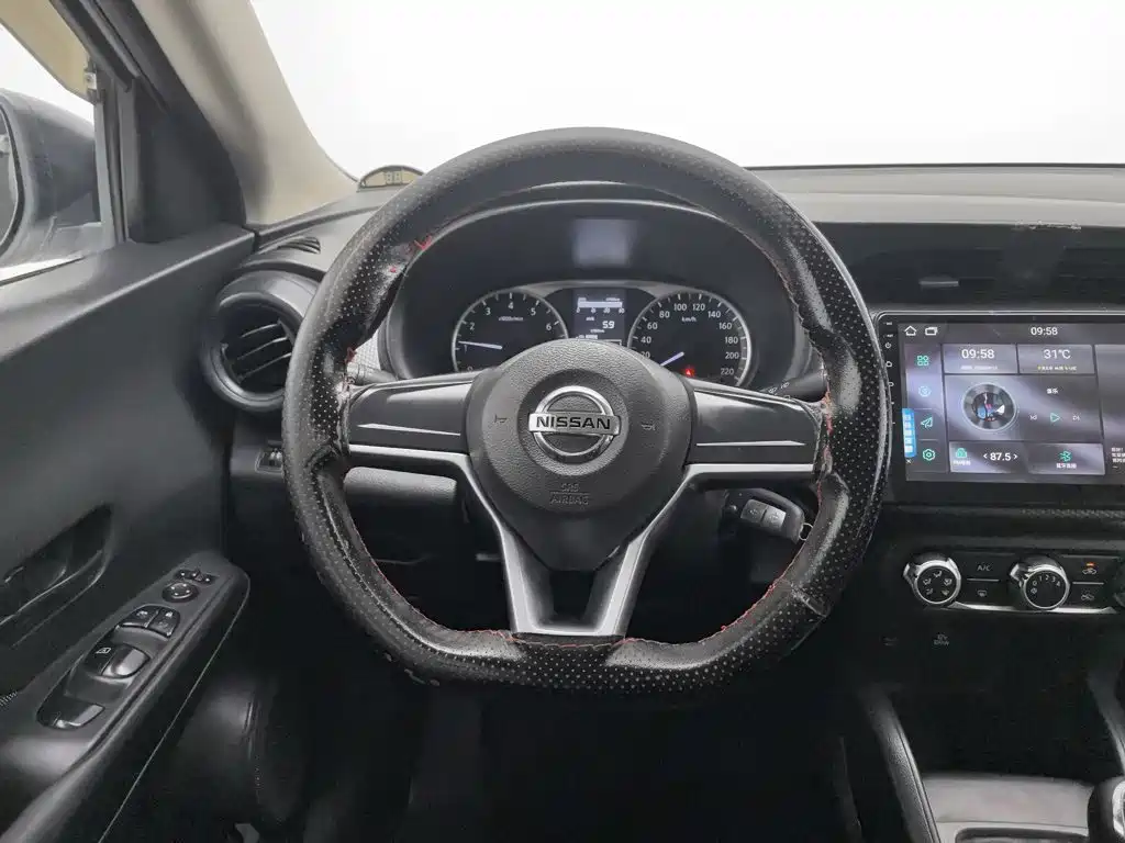 Nissan Kicks — миниатюра 11