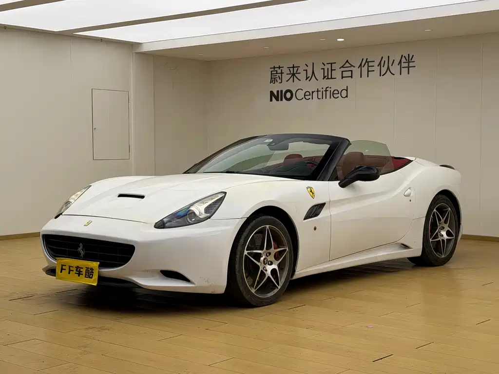 Ferrari California T