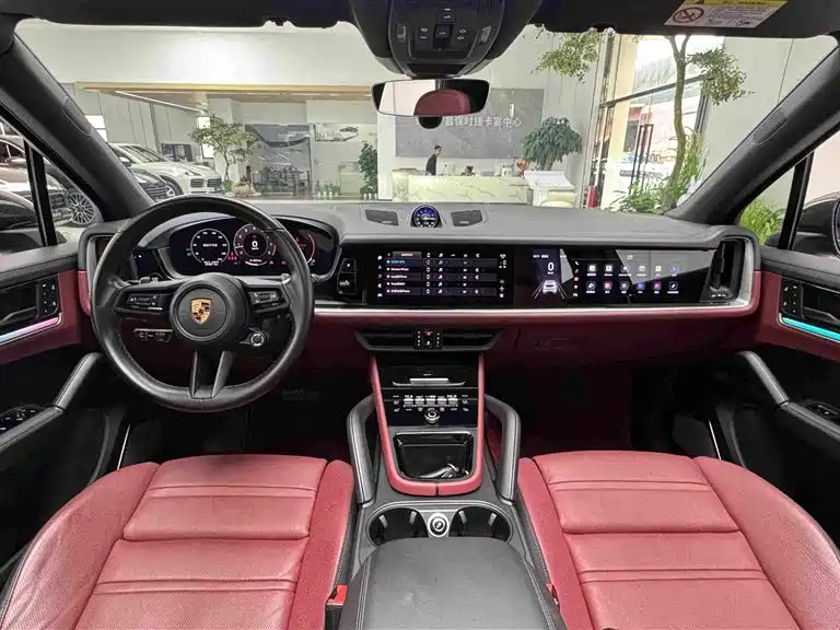 Porsche Cayenne — миниатюра 7