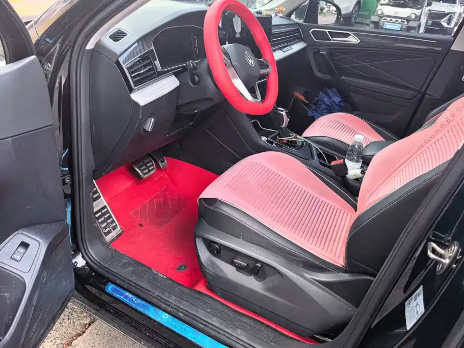 Volkswagen Tiguan L — миниатюра 9