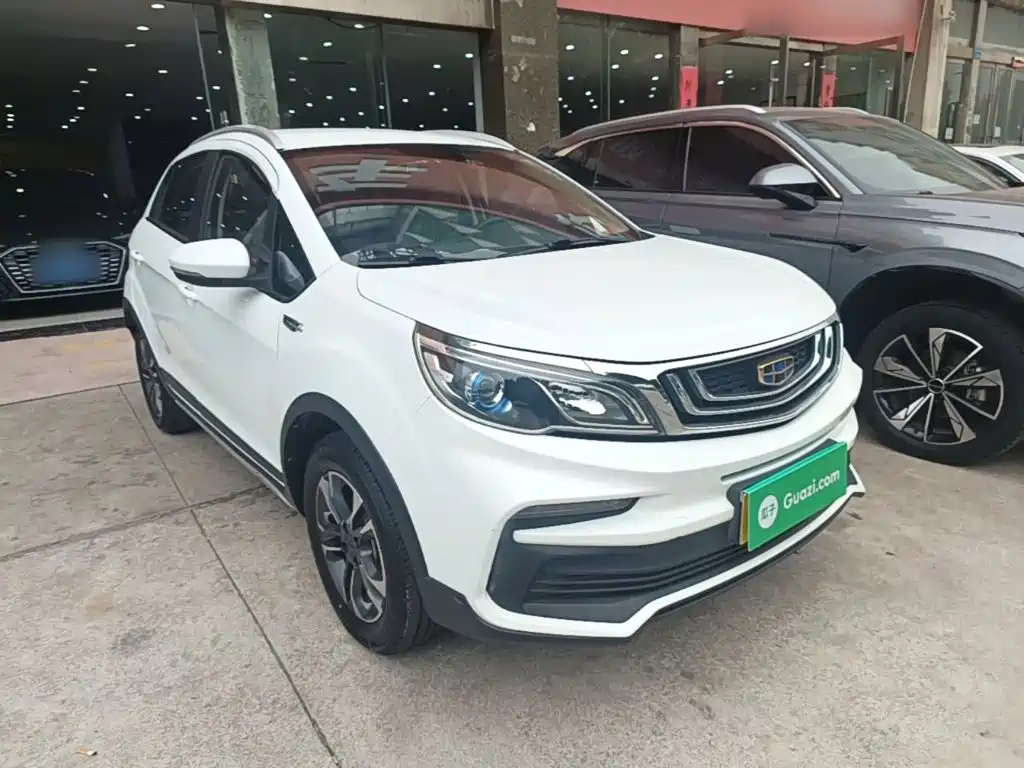 Geely Vision X3 — миниатюра 4