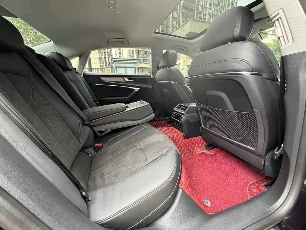 Audi A7L — миниатюра 14