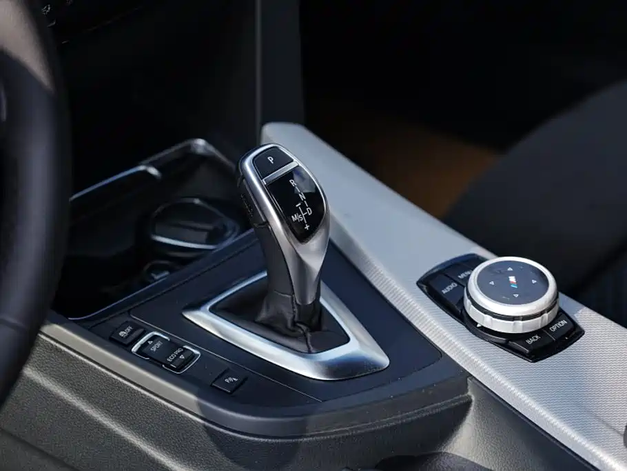 BMW 3 Series — миниатюра 5