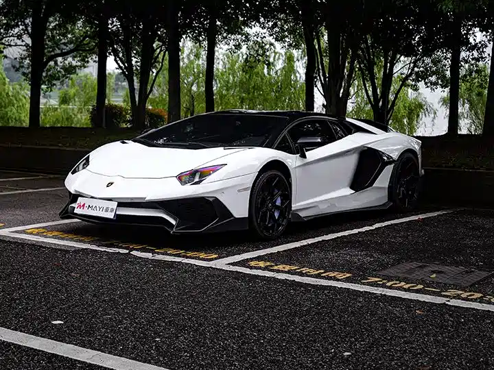 Lamborghini Aventador 2011 LP 700-4