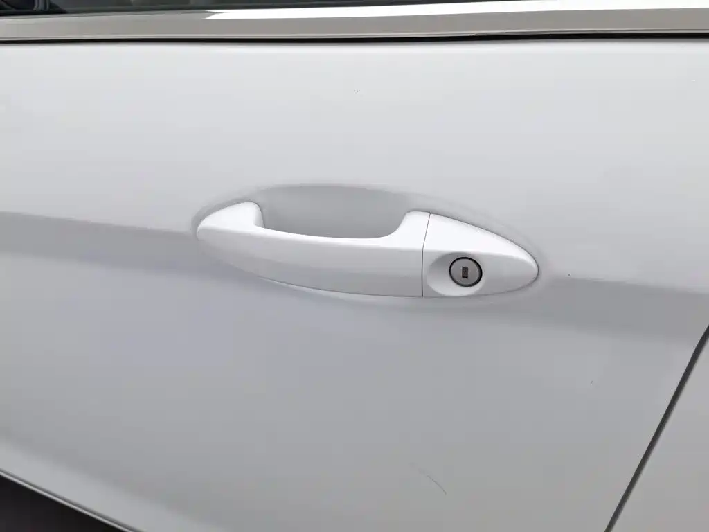 Ford Fiesta — миниатюра 18