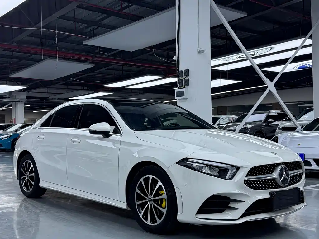 MERCEDES-BENZ A CLASS