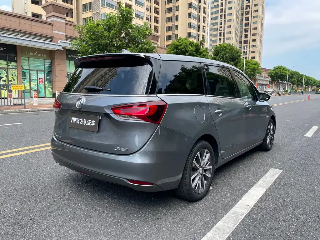 Buick GL6 — миниатюра 5