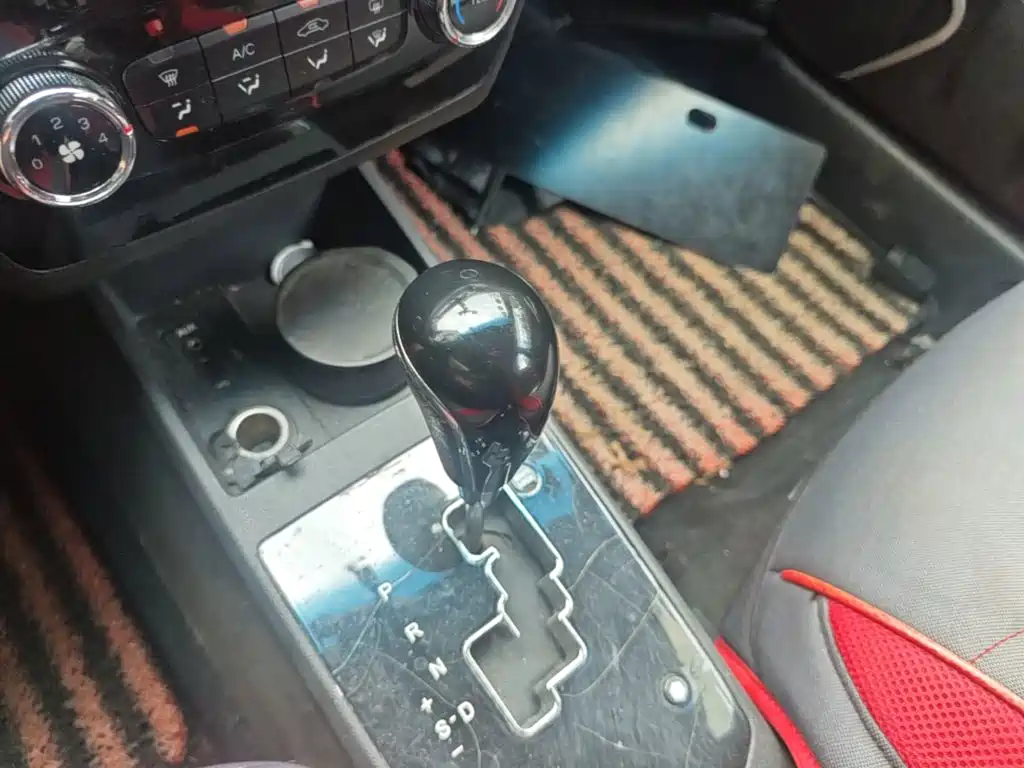 JAC Refine S2 — миниатюра 14