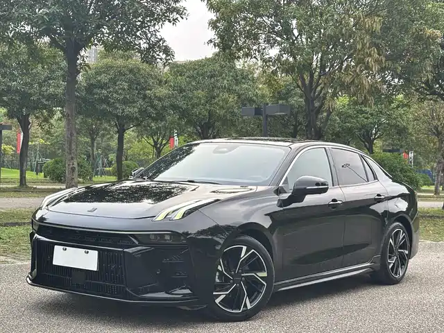 2023 Lynk & Co 03