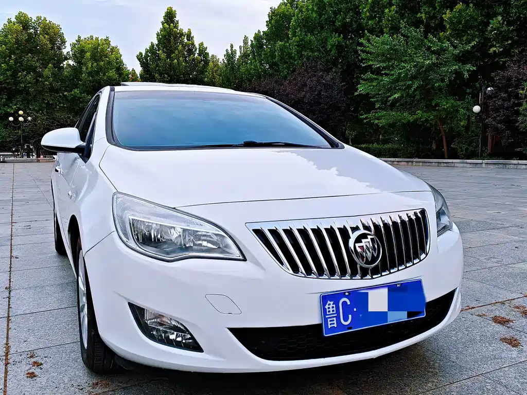 Buick Excelle — миниатюра 3