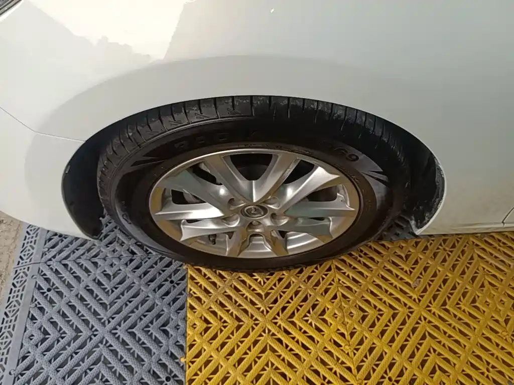Mazda 3 Axela — миниатюра 23