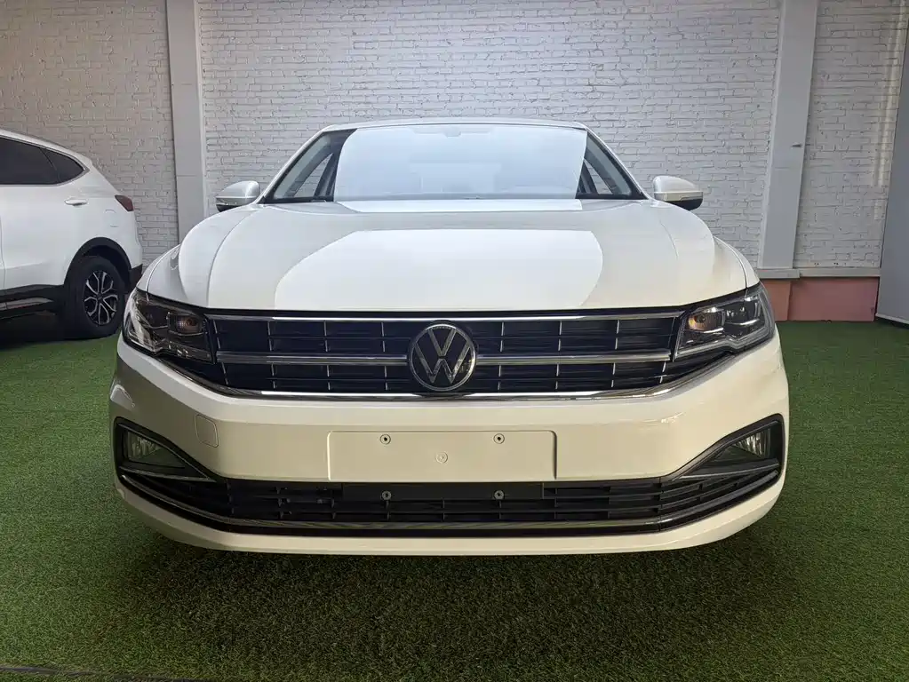 Volkswagen Bora — миниатюра 2