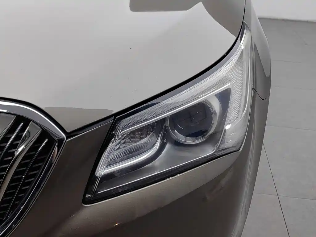 Buick LaCrosse — миниатюра 7
