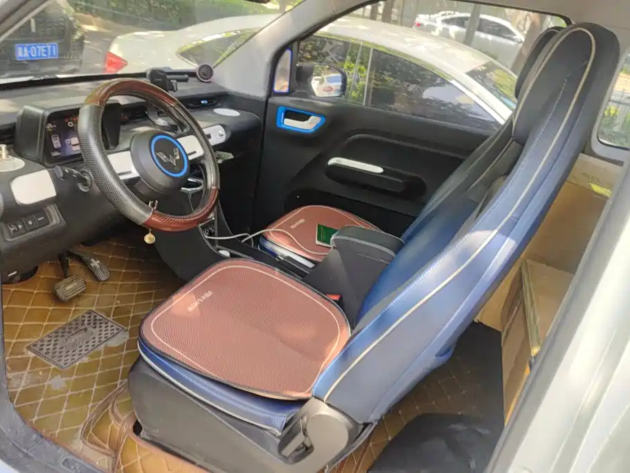 Wuling MINIEV — миниатюра 9