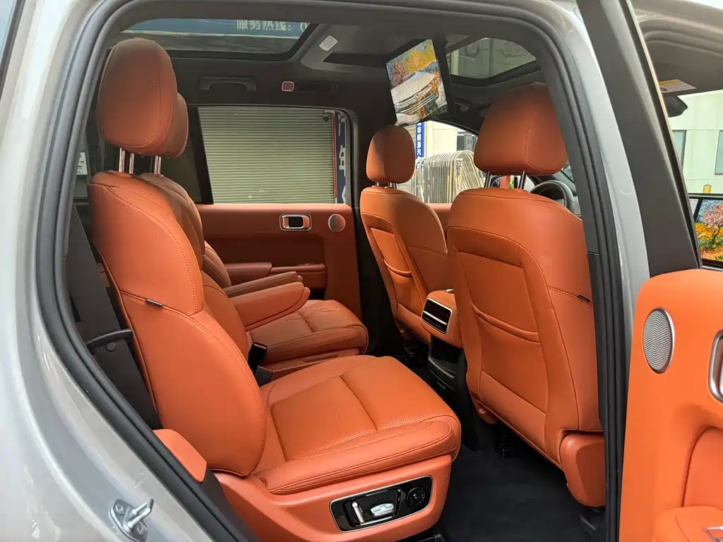 Li Auto Li L8 — миниатюра 13