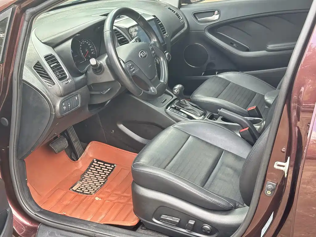 Kia K3 — миниатюра 4