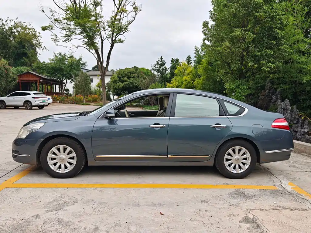 Nissan Teana — миниатюра 7