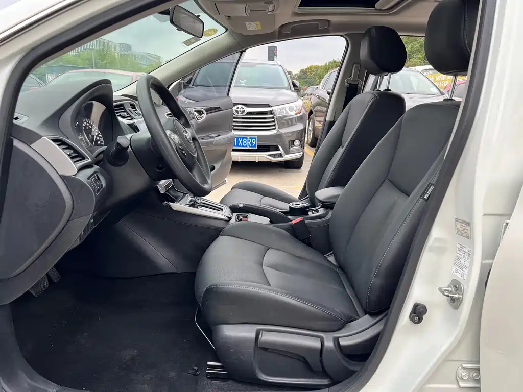 Nissan Sylphy — миниатюра 4