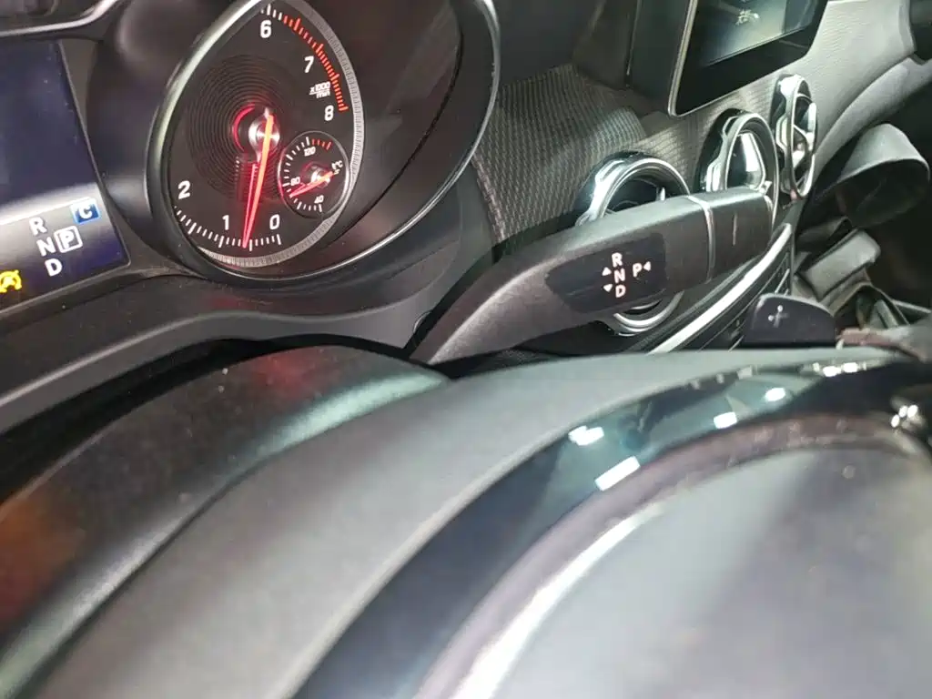 Mercedes-Benz GLA — миниатюра 14