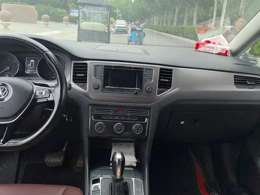 Volkswagen Golf Sportsvan — миниатюра 13