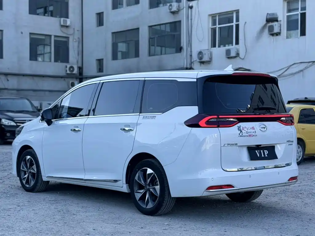 GAC Motor Trumpchi M6 — миниатюра 9