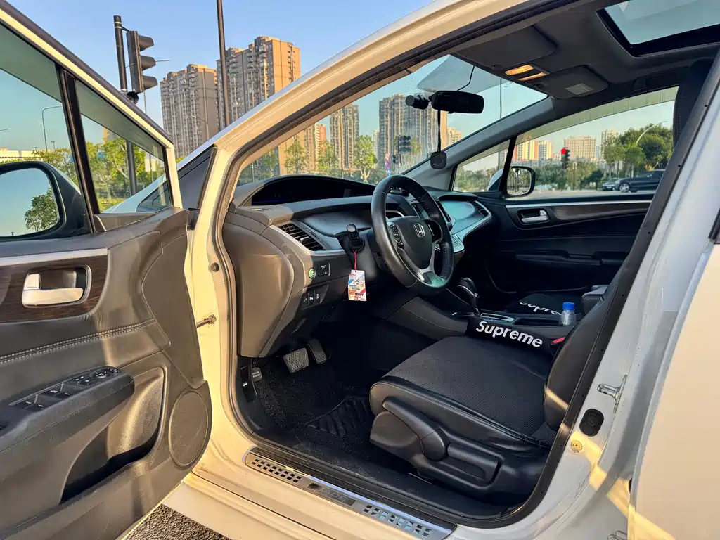 Honda Jade — миниатюра 4