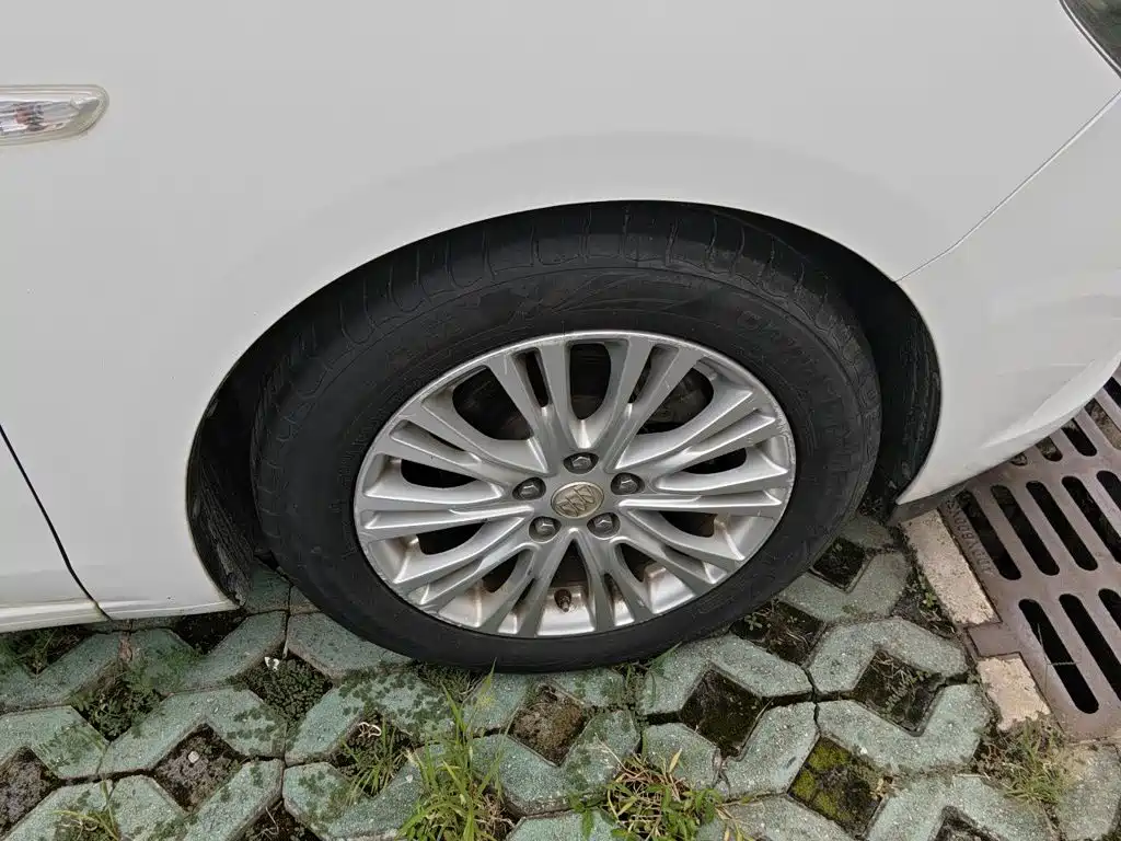 Buick Excelle — миниатюра 25