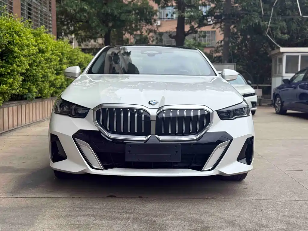 BMW 5 Series 5 2025 530Li Premium M Sport