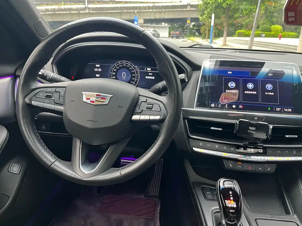 Cadillac CT5 — миниатюра 13