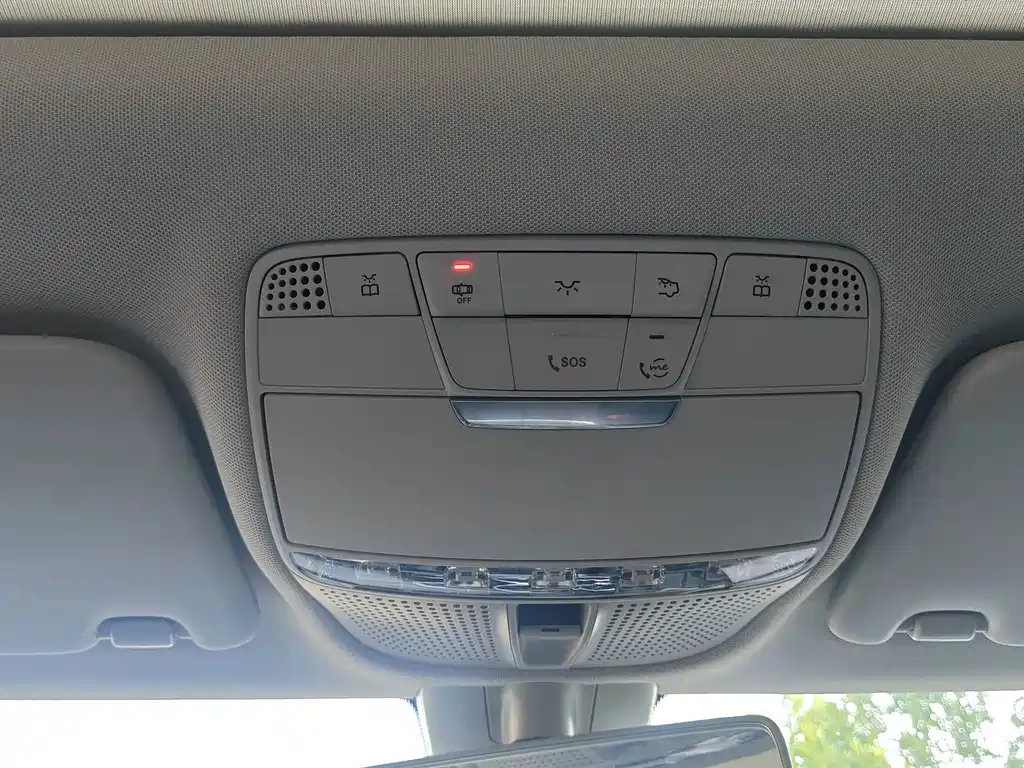 Mercedes-Benz C-Class — миниатюра 18