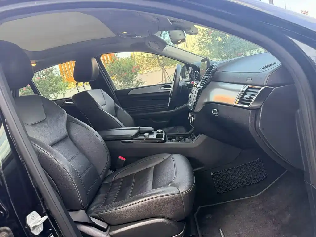 Mercedes-Benz GLE Coupe — миниатюра 4