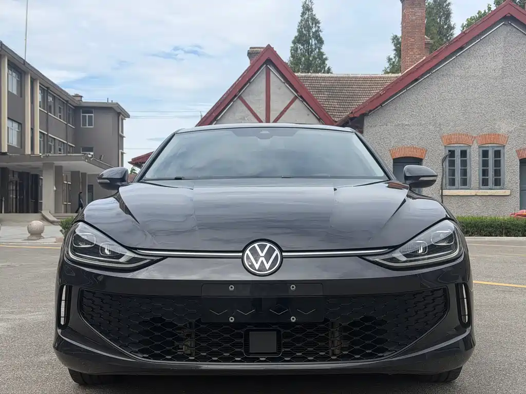 Volkswagen Lamando — миниатюра 2